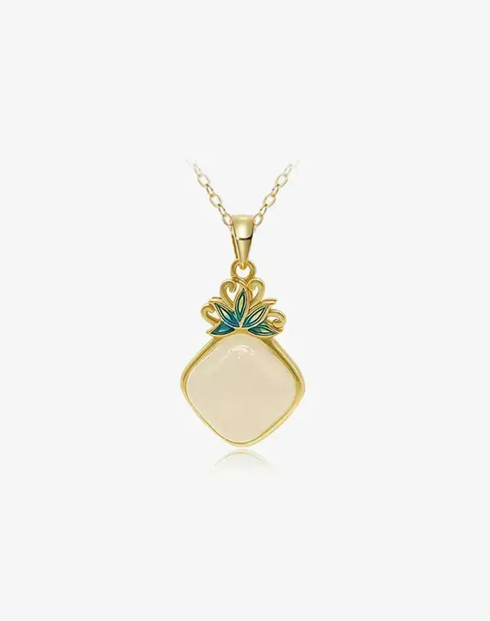 Verdant Grace Necklace