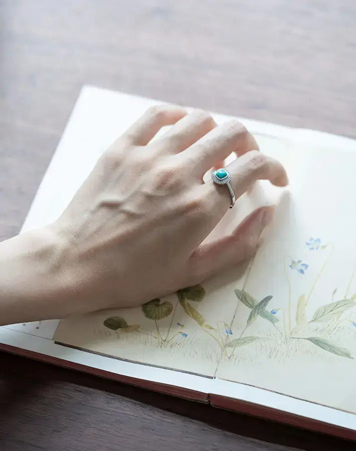 Tranquil Voice Ring