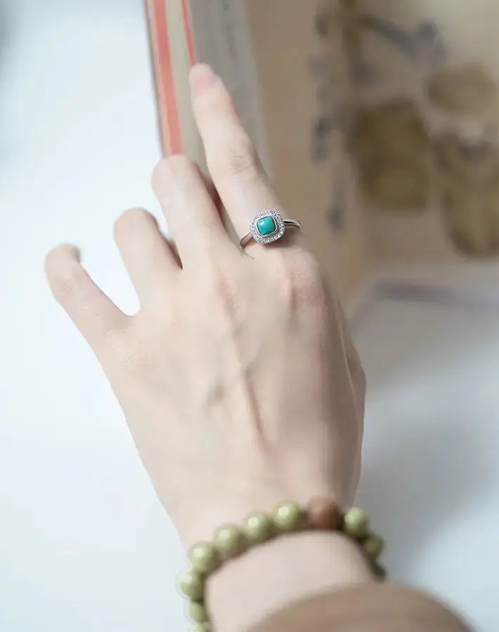 Tranquil Voice Ring
