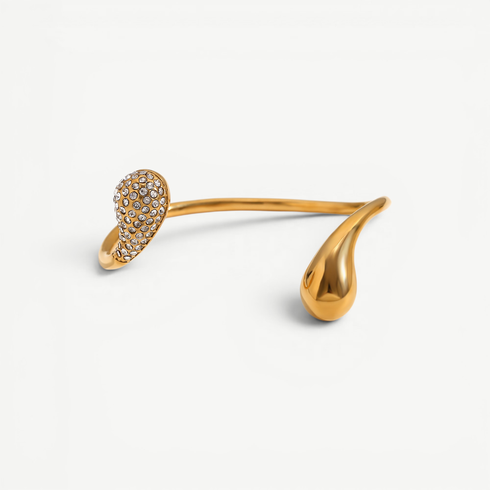 Curved Pavé Teardrop Cuff