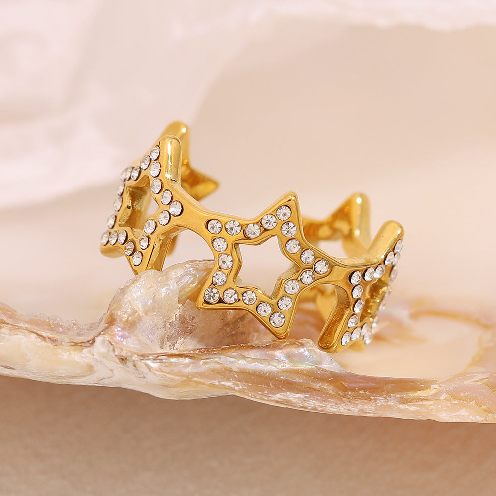 Star Cluster Ring
