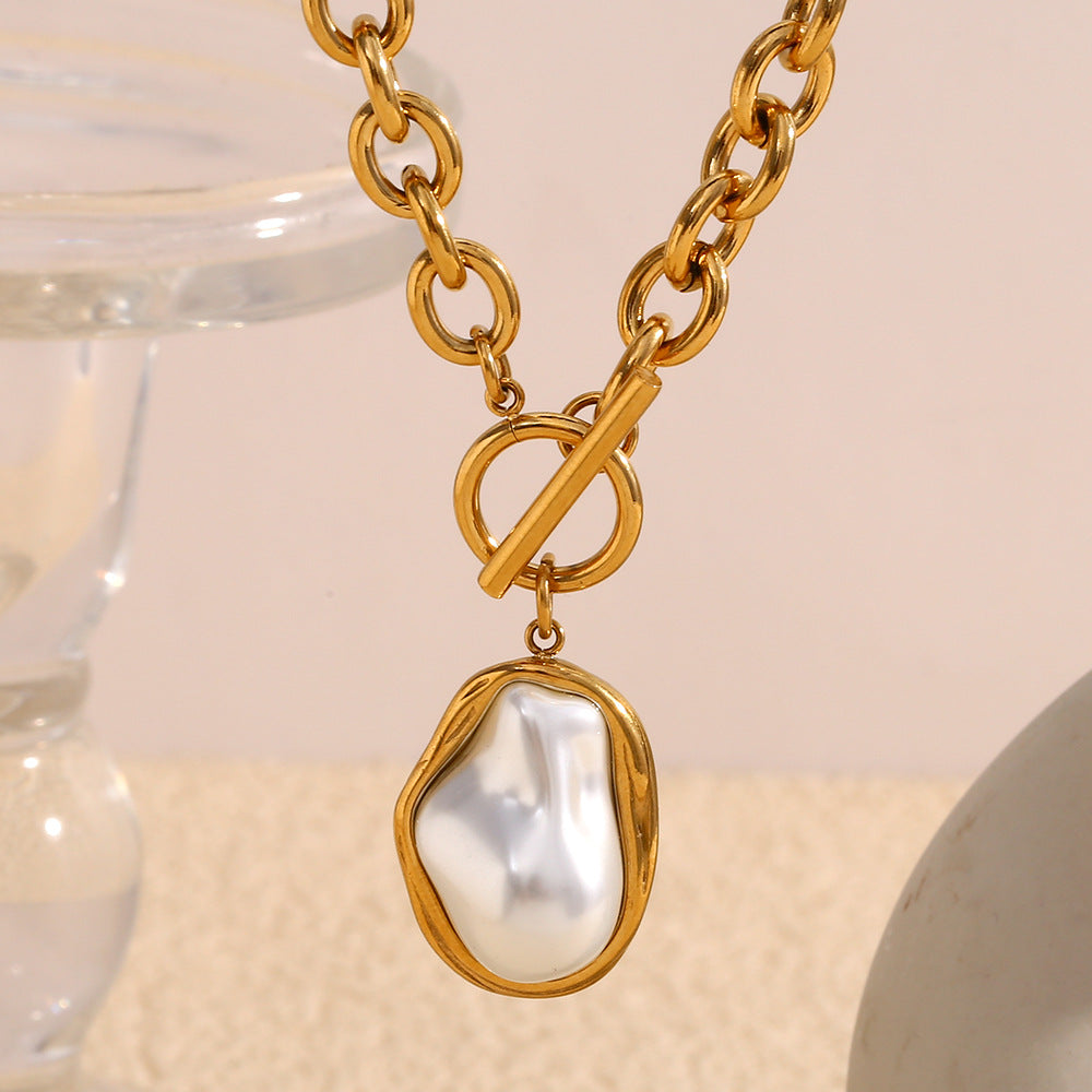 Baroque Pearl Toggle Necklace