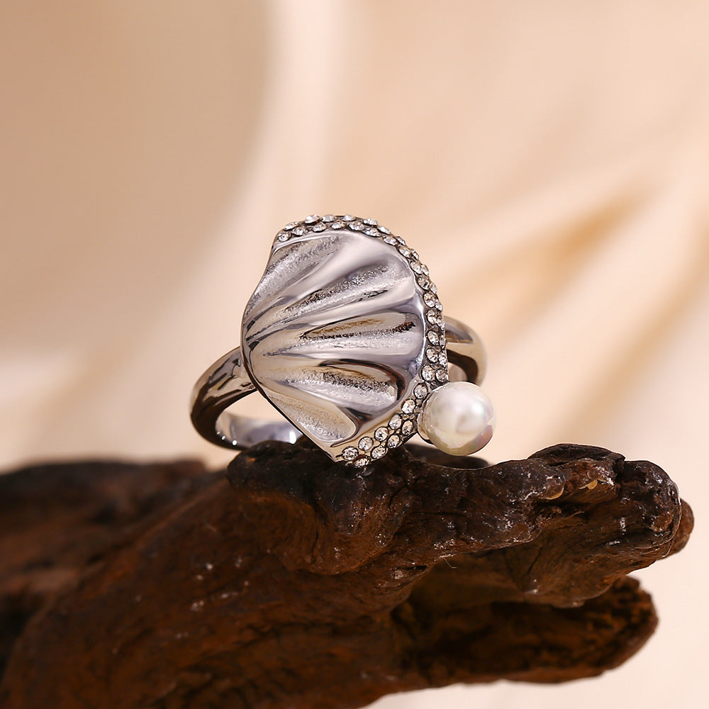 Seashell Pearl Ring