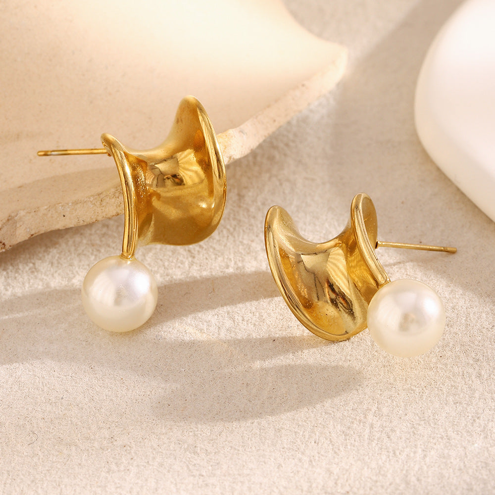 Sculptural Pearl Stud Earrings