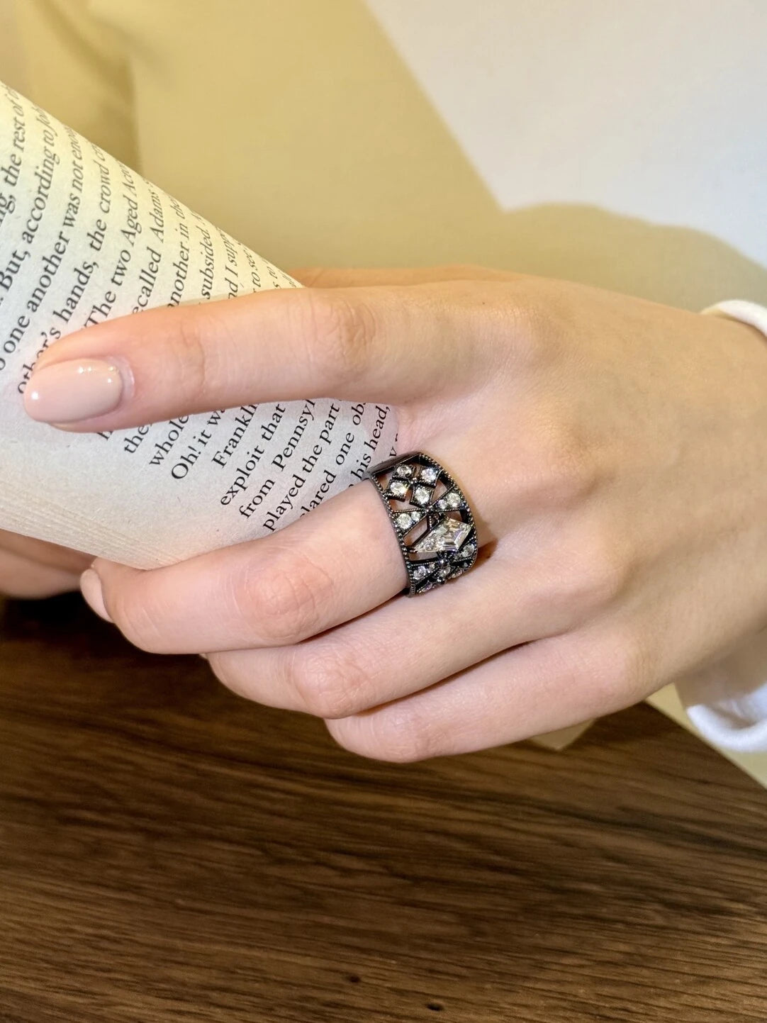 Black Gold Hollow Sword Diamond Ring