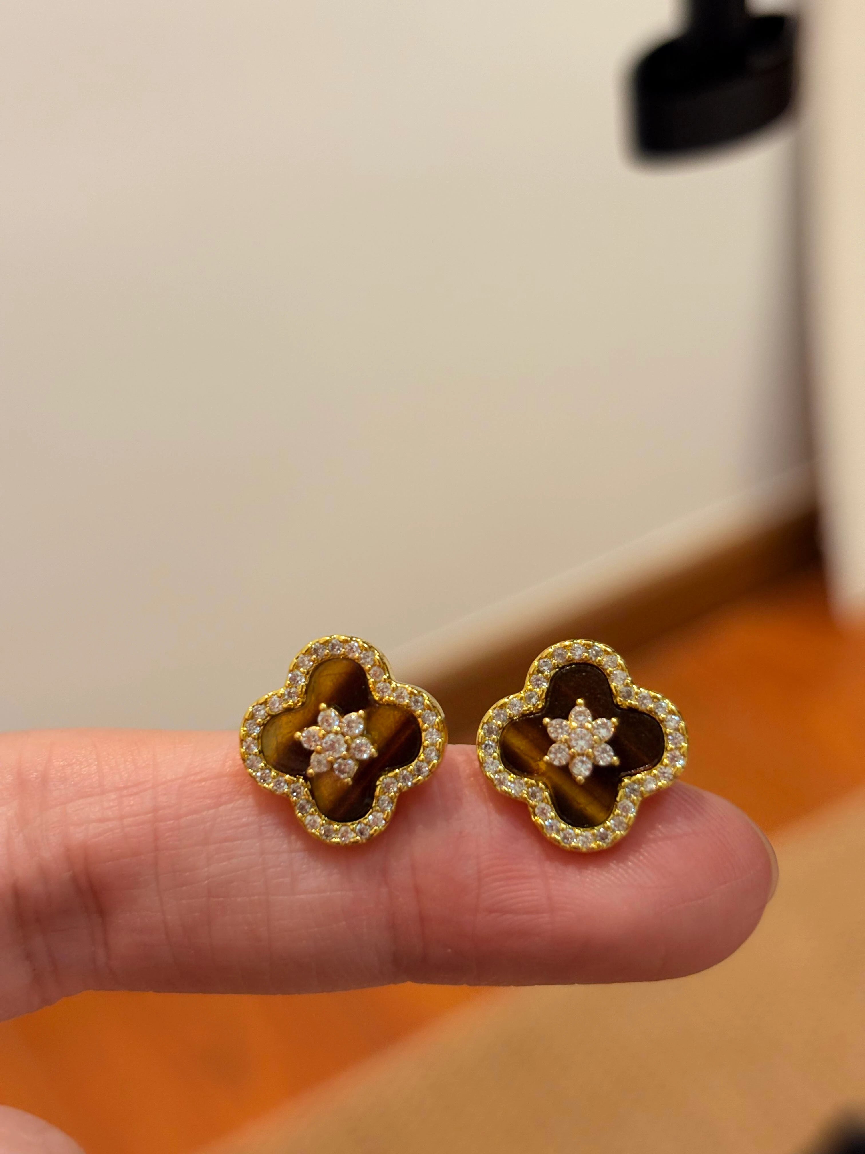 Tiger Eye Clover Stud Earrings